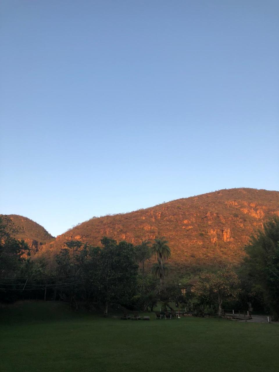 Vale Da Vacaria Hotel Santana Do Riacho Bagian luar foto